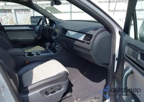 2017 Volkswagen Touareg V6 Wolfsburg Edition from USA, damaged, VIN WVGRF7BP8HD005505